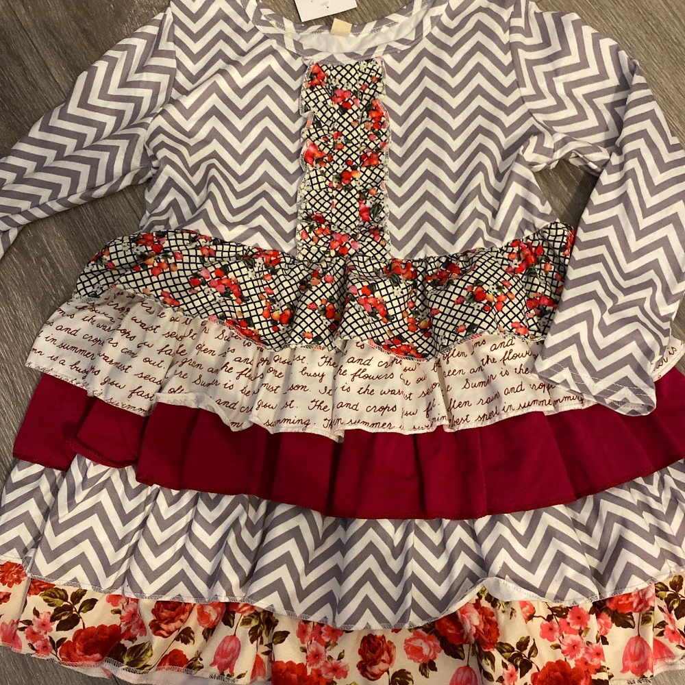 Little girls Ruffled top and skirt set